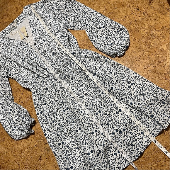 Faherty Kennedy 100% Silk Spring Daisy Dress NWT In White & Blue Floral Sz L - Picture 14 of 16